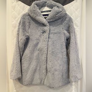 Girls Patagonia coat size 10 color gray